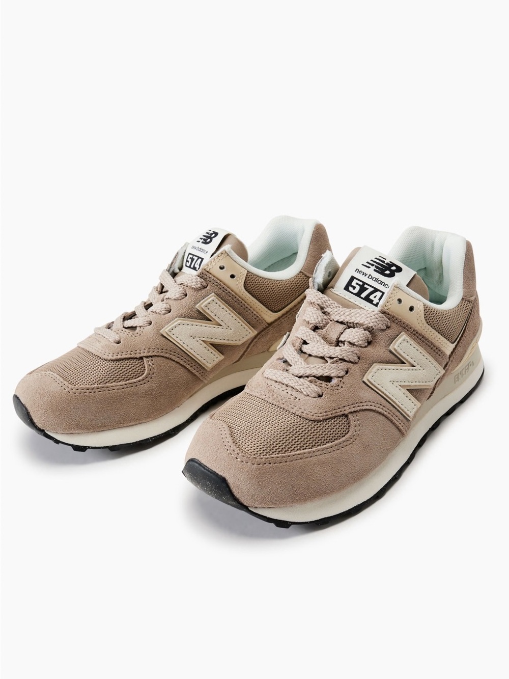 New Balance 420 Sneakers NWOT